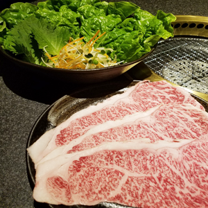 厳選赤身と包み野菜