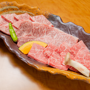 牛萬上肉三種盛り